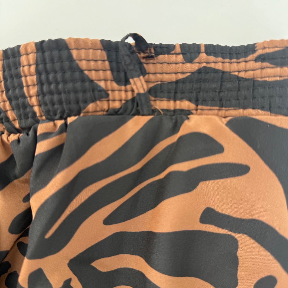 Vintage Campus Casuals Skirt Brown Black Animal Print Retro Elastic Waist Size 8 - Picture 4 of 8